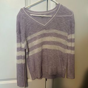 FATE lavender & white knit sweater (fits oversized)